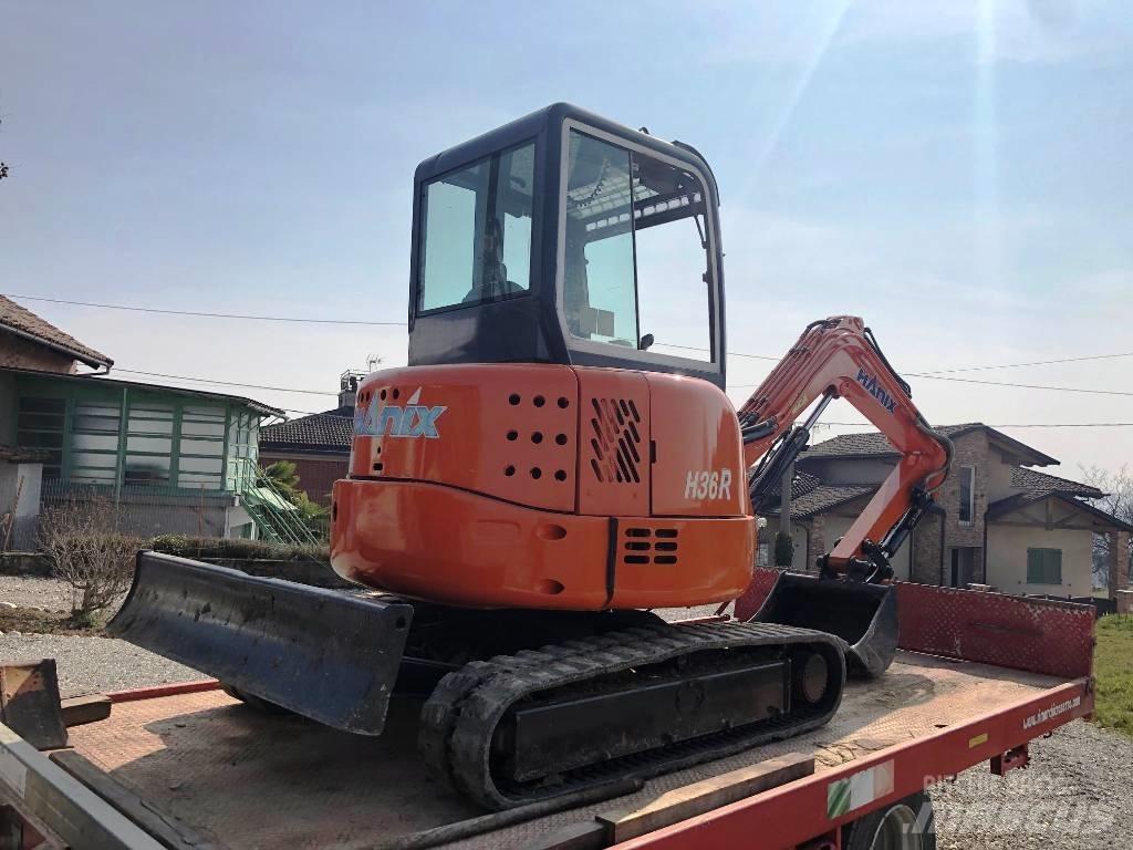 Hanix H36R Mini Escavadoras <7t