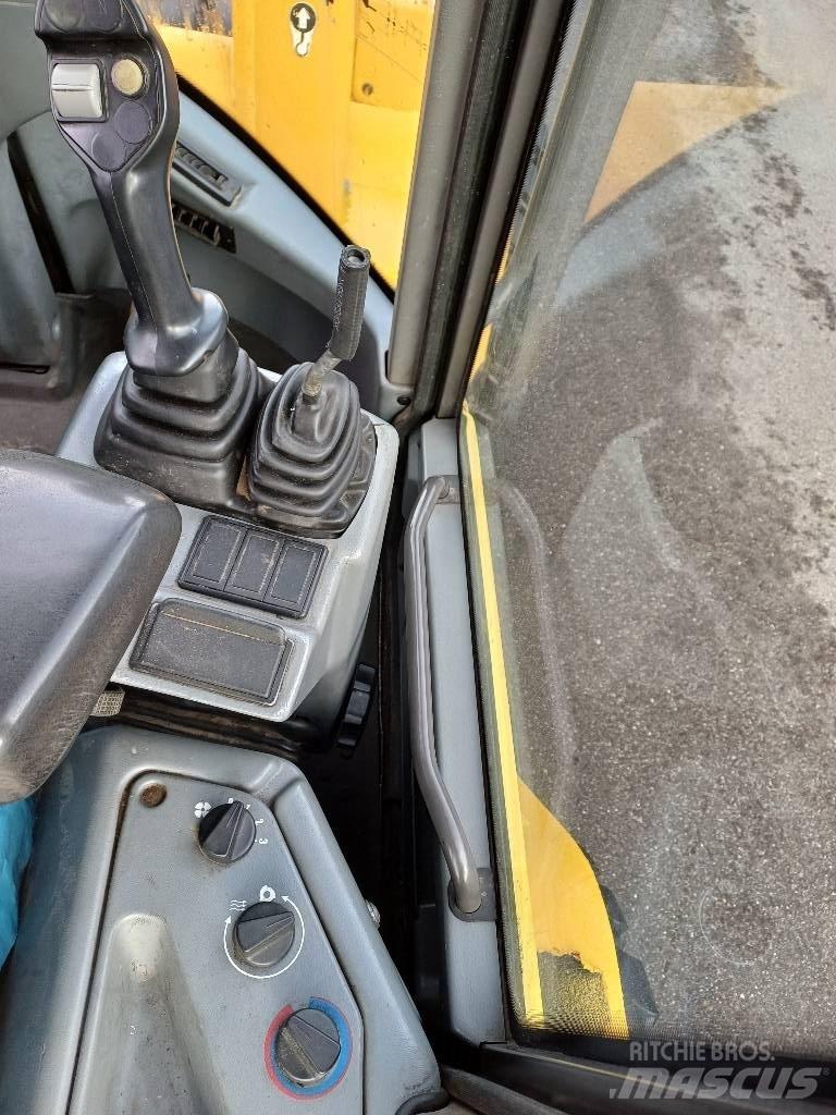Volvo L 30 B Pás carregadoras de rodas