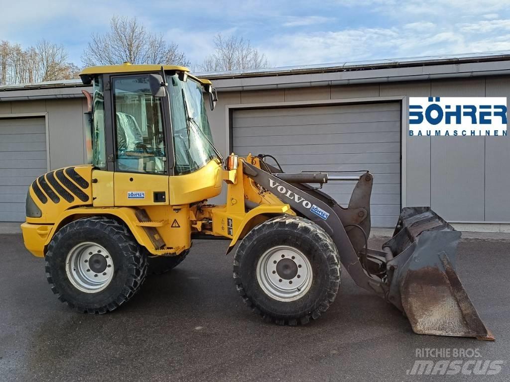 Volvo L 30 B Pás carregadoras de rodas