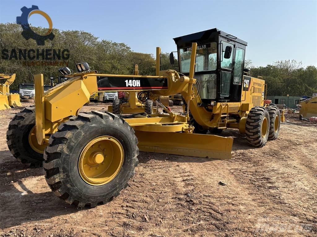CAT 140 H Motoniveladoras