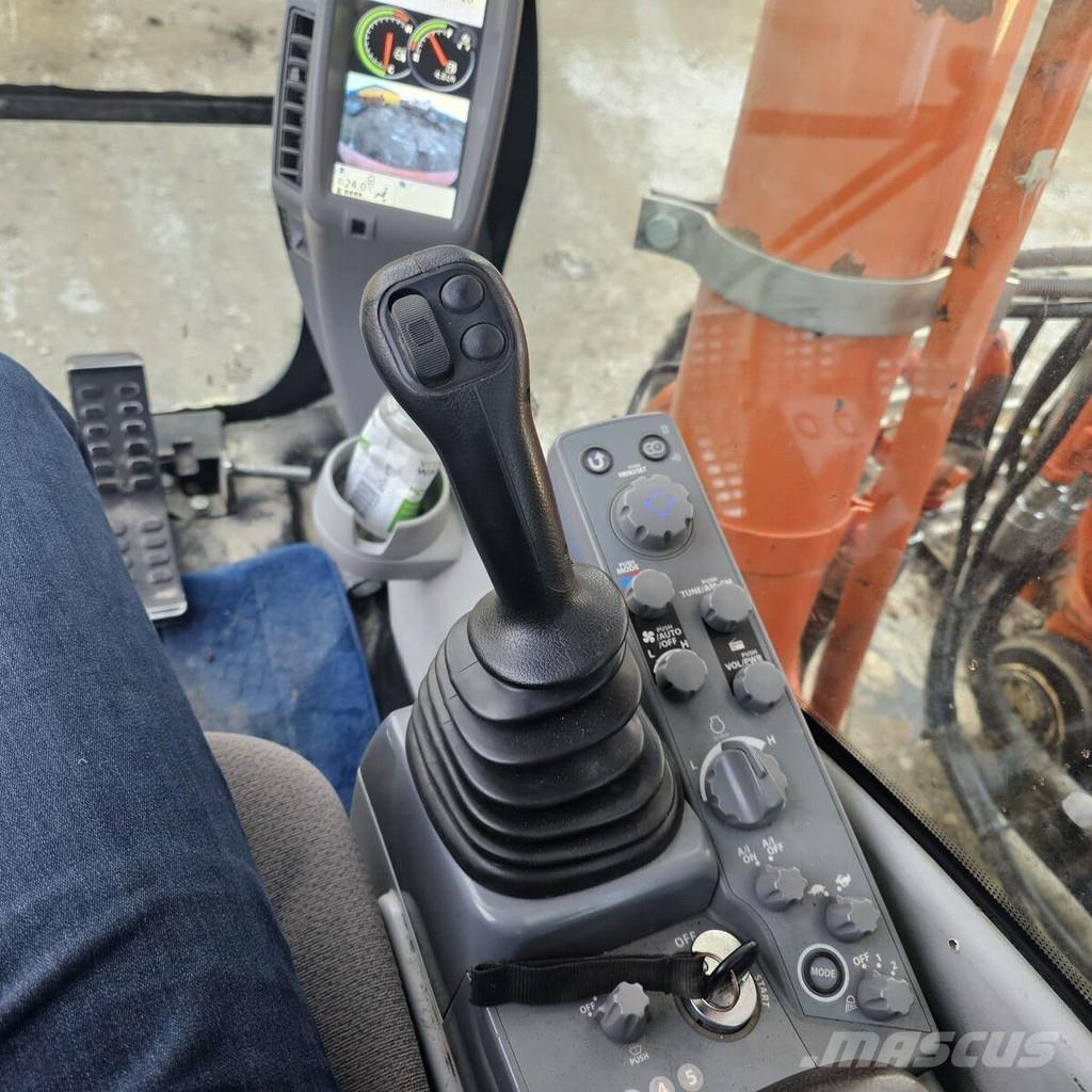 Hitachi ZX350LC-6 Escavadoras de rastos