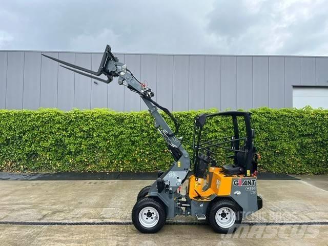 GiANT G 1200 TELE Pás carregadoras de rodas
