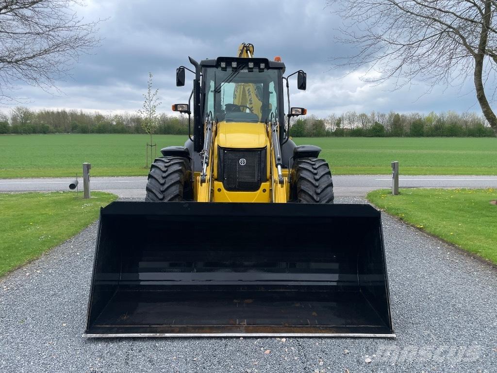 New Holland B115C Retroescavadoras