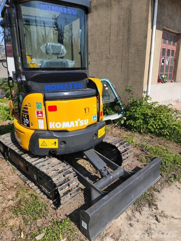 Komatsu PC 30 MR Mini Escavadoras <7t