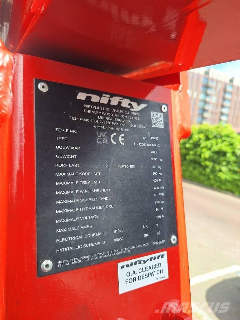 Niftylift HR 12 D E Elevadores braços articulados