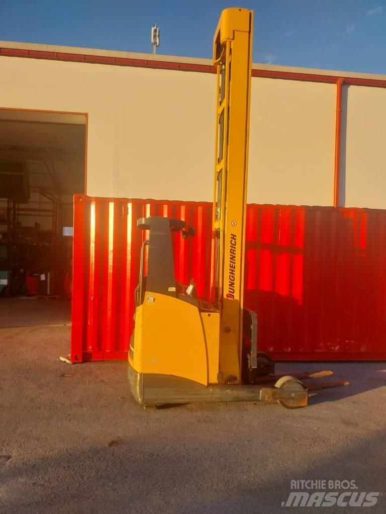 Jungheinrich ETV 325 Empilhadores Elevadores