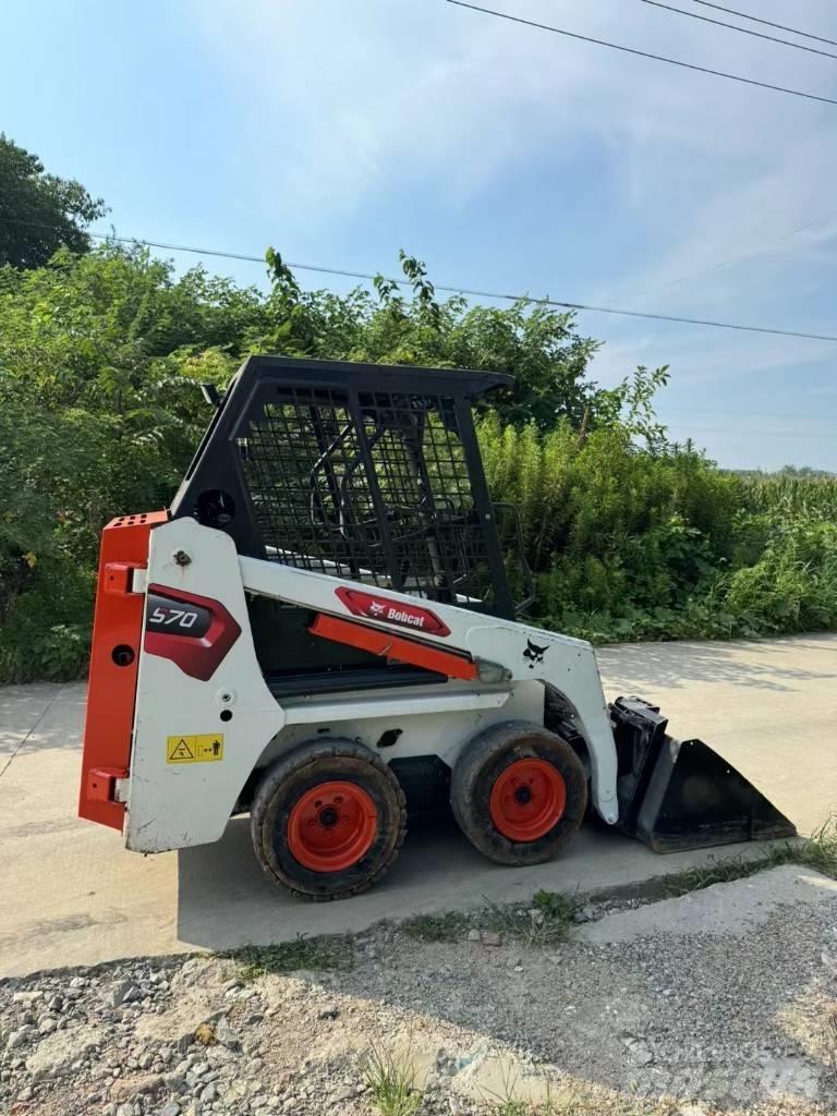 Bobcat S70 Carregadoras de direcção deslizante