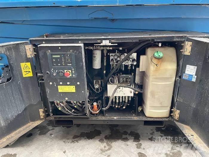 Genie GS3369RT Elevadores de tesoura