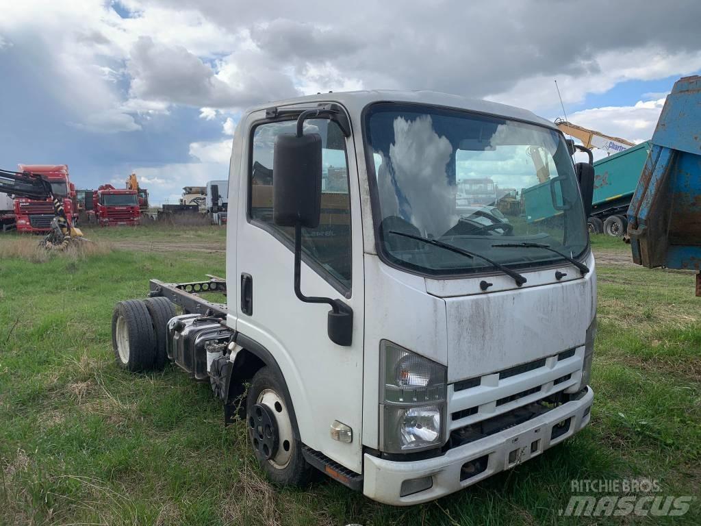 Isuzu FOR PARTS Carrinhas de caixa fechada