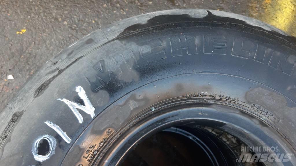 Michelin H 31X130-12 Pneus, Rodas e Jantes