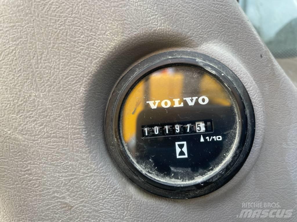 Volvo EC 480 E L Escavadoras de rastos
