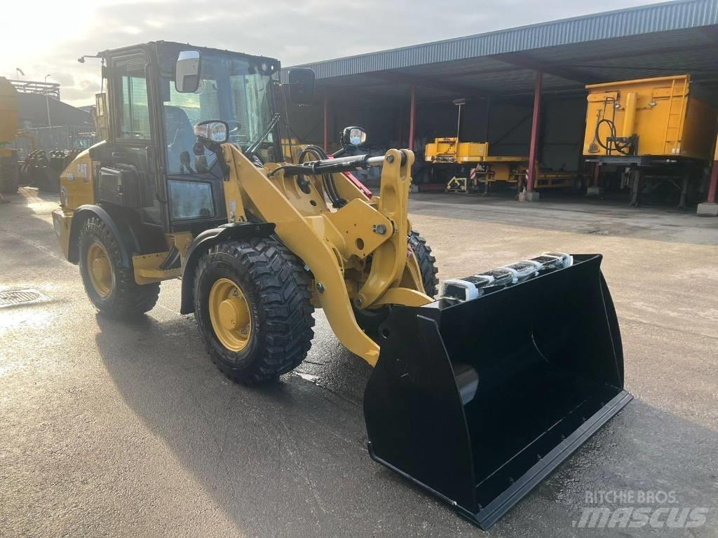 CAT 906 Pás carregadoras de rodas