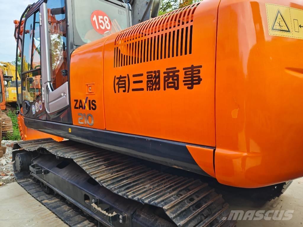 Hitachi ZX 210 Escavadoras de rastos
