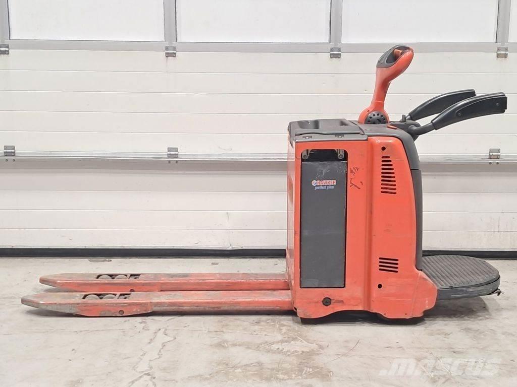 Linde T30 Porta palettes