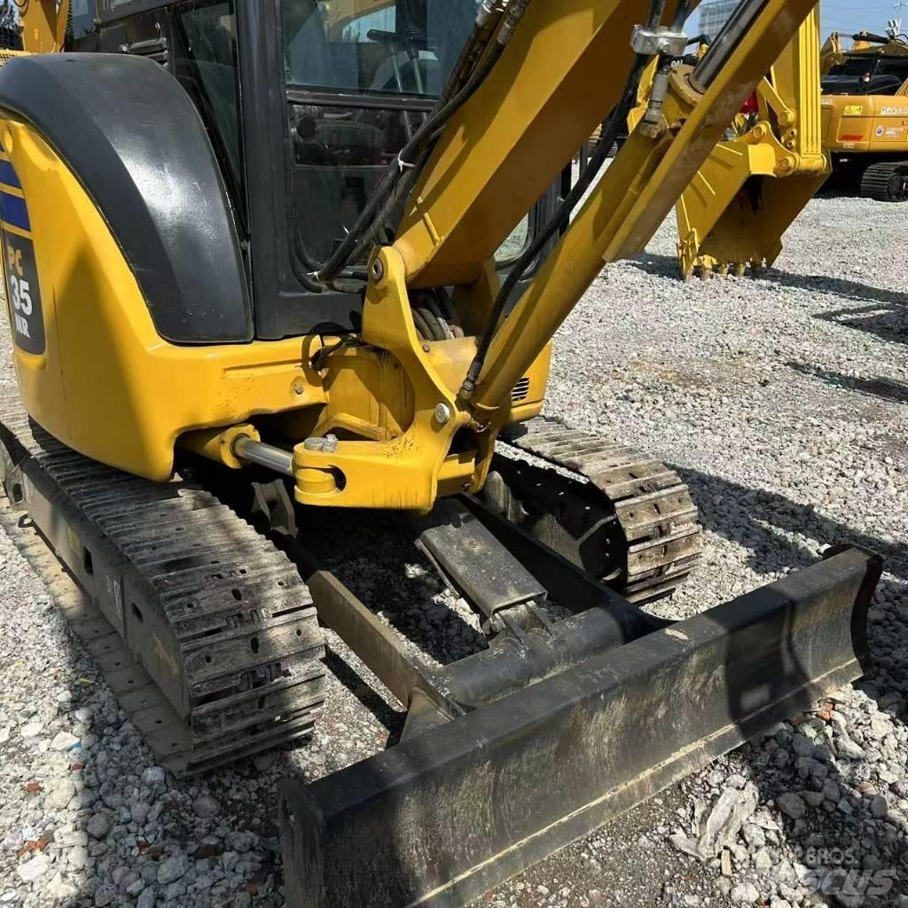 Komatsu 35 Escavadoras de rastos
