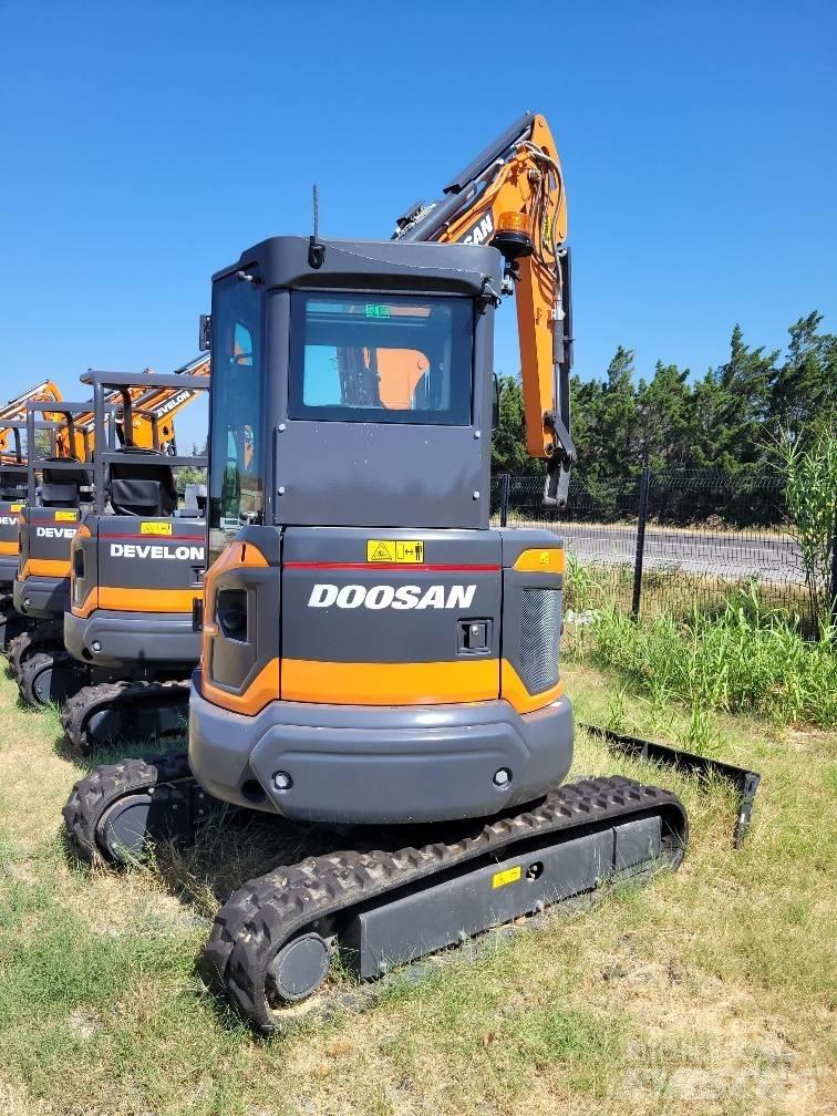 Doosan DX35Z-7 Mini Escavadoras <7t