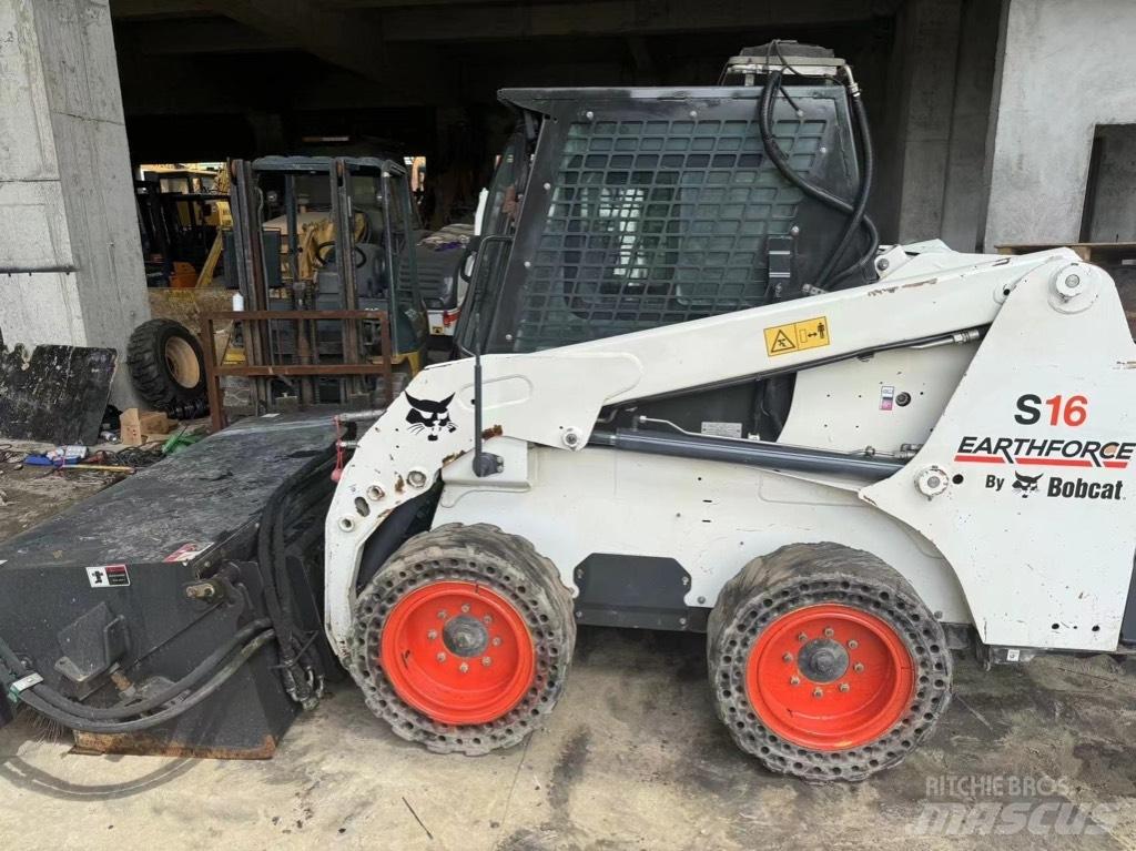 Bobcat S 16 Carregadoras de direcção deslizante