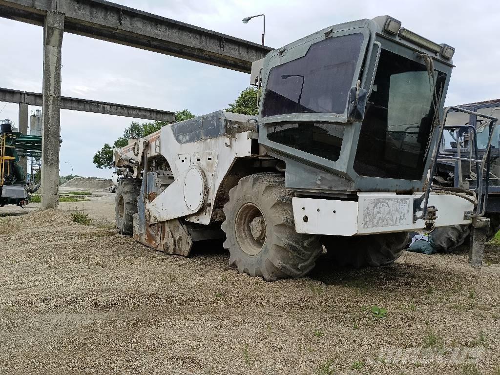 Wirtgen WR 2400 Recicladores de asfalto