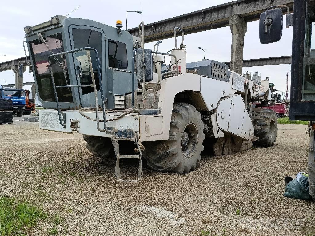 Wirtgen WR 2400 Recicladores de asfalto