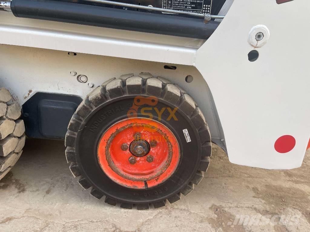 Bobcat S70 Carregadoras de direcção deslizante