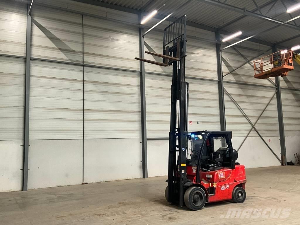 Hyster H 3.0 FT Empilhadores a gás