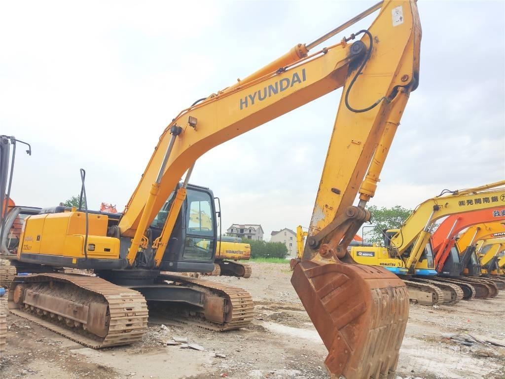 Hyundai R225LC-7 Escavadoras de rastos