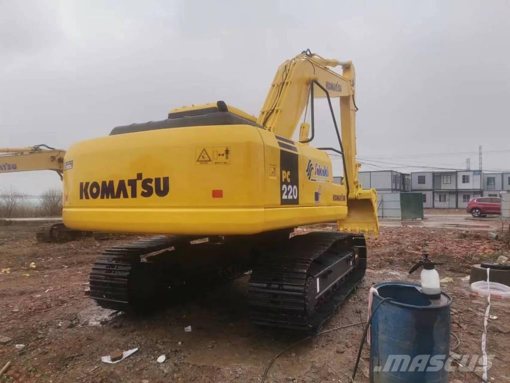 Komatsu P C220-7 Escavadoras de rastos