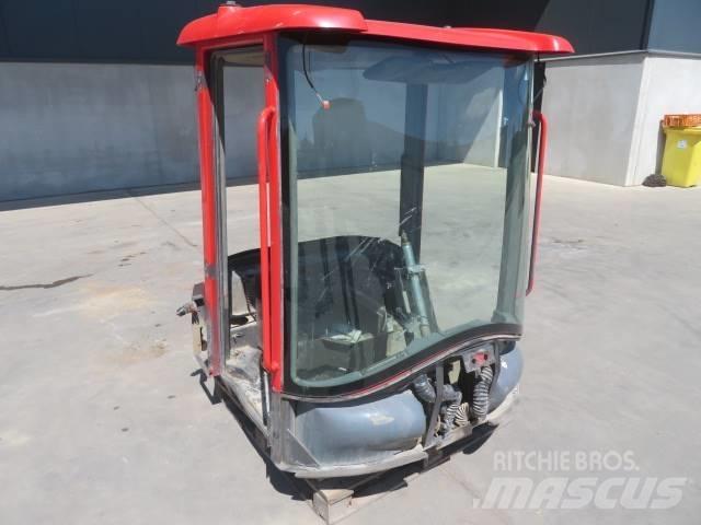 Volvo L30B / L35B Cabines e interior máquinas construção