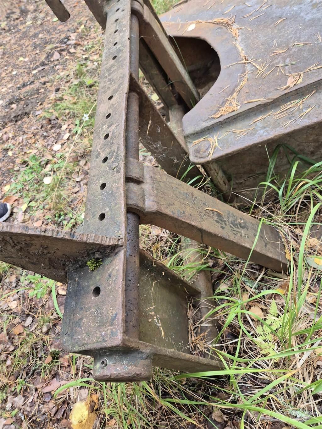  Trukkipiikit Volvo Forquilhas