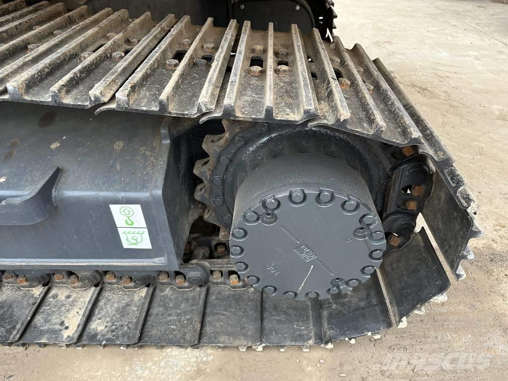 Komatsu PC200-8 Escavadoras de rastos