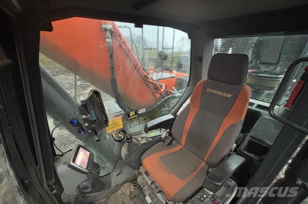 Doosan DX 255 LC-5 Escavadoras de rastos