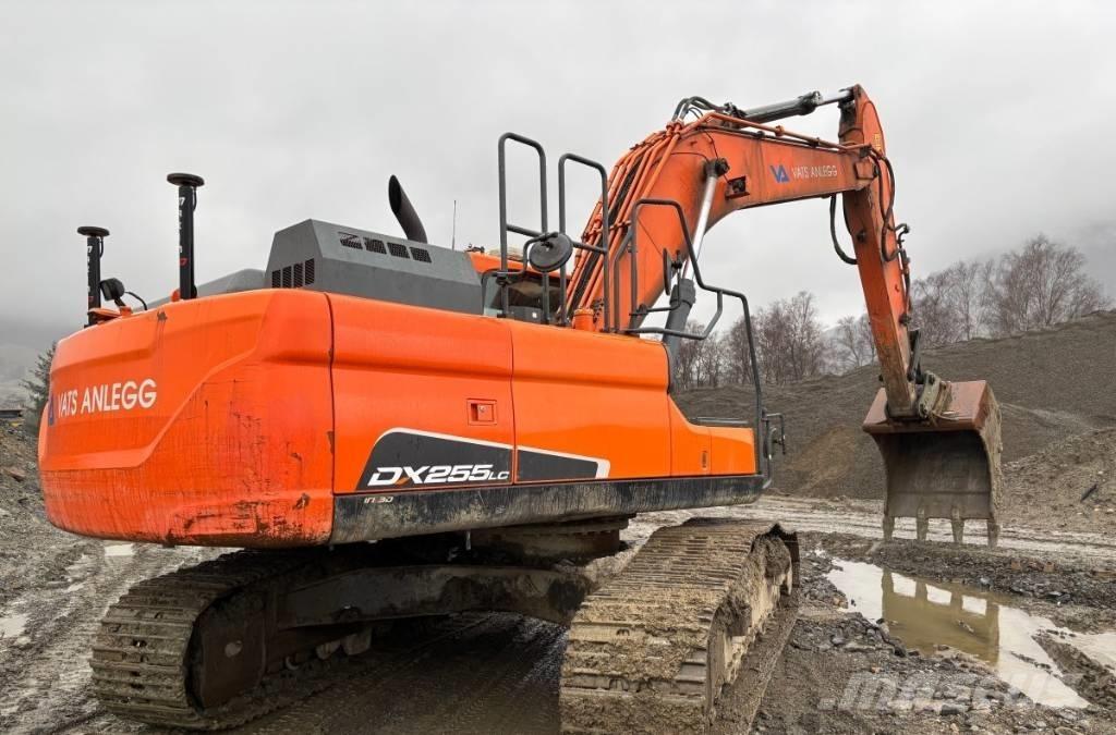 Doosan DX 255 LC-5 Escavadoras de rastos