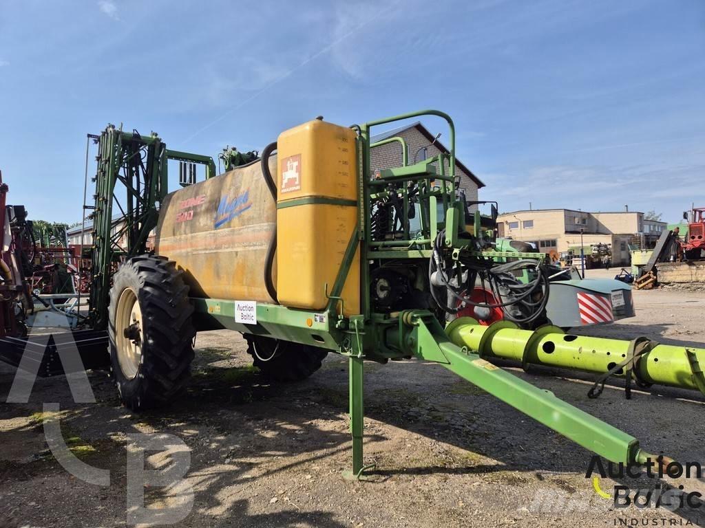 Amazone UG 4500 Pulverizadores rebocados