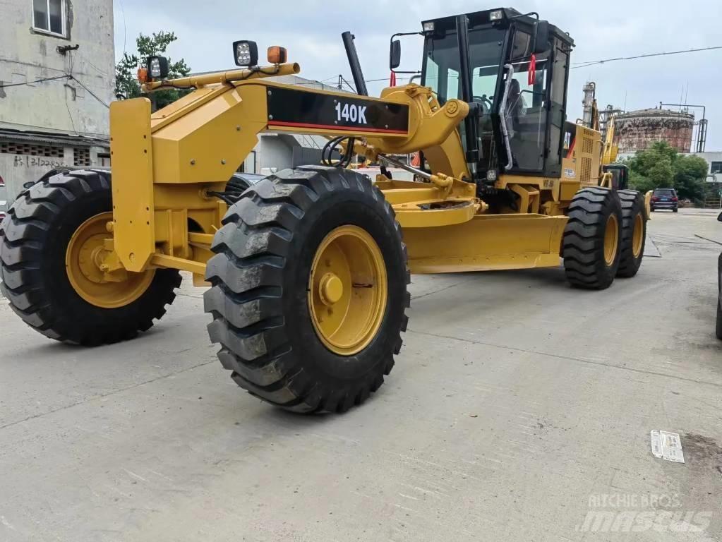 CAT 140 K Motoniveladoras