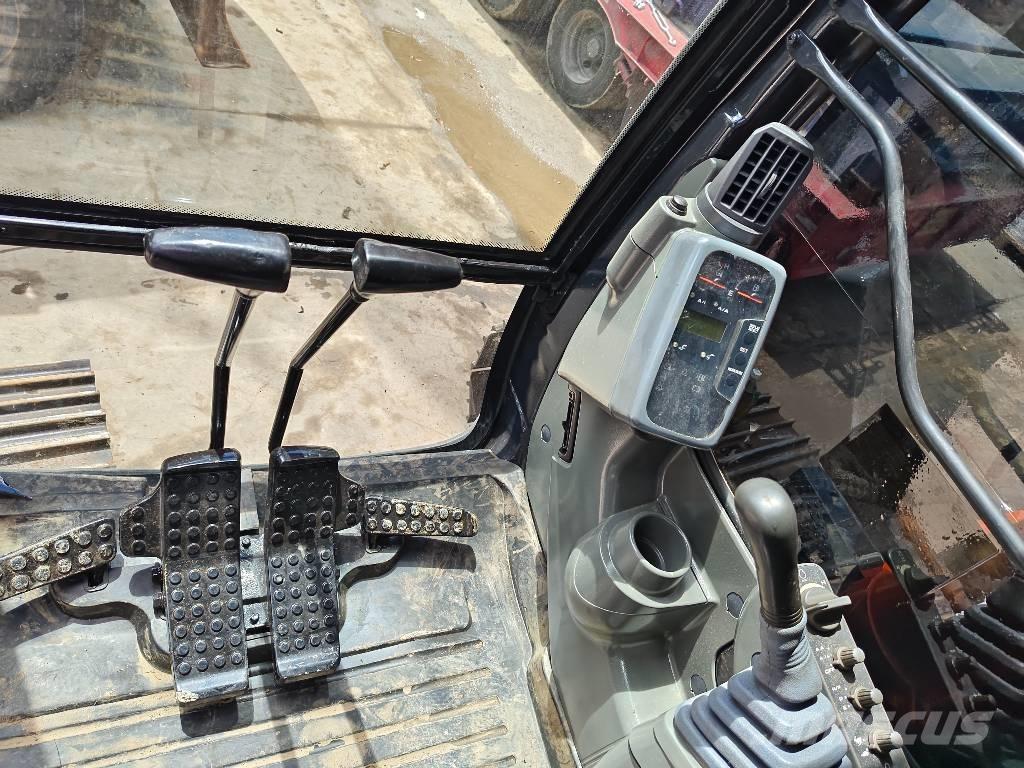 Hitachi ZX 130 LC Escavadoras de rastos