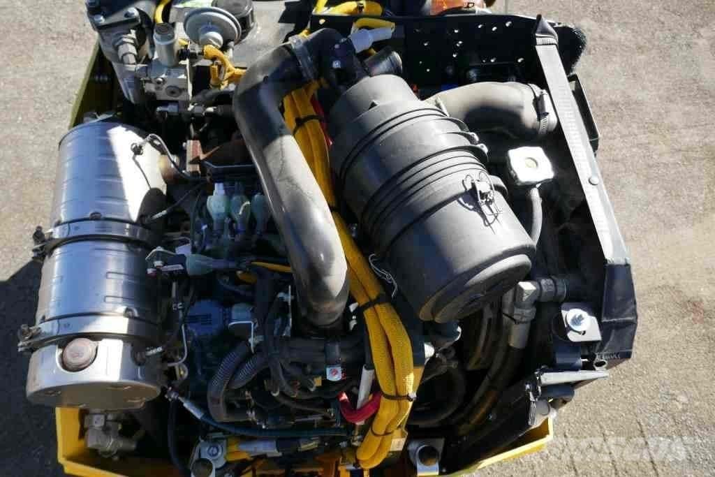 Bomag BW 100 AD-5 Máquinas de asfaltar pequenas