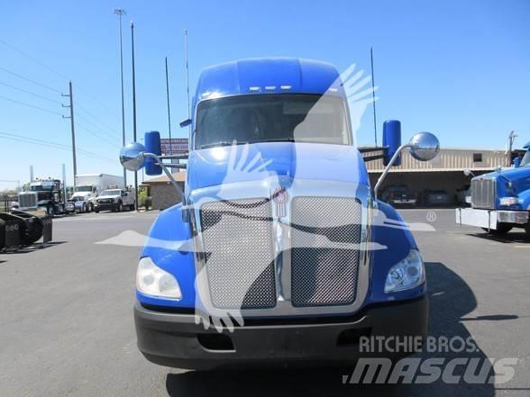 Kenworth T680 Tractores (camiões)