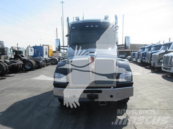 Kenworth T880 Tractores (camiões)