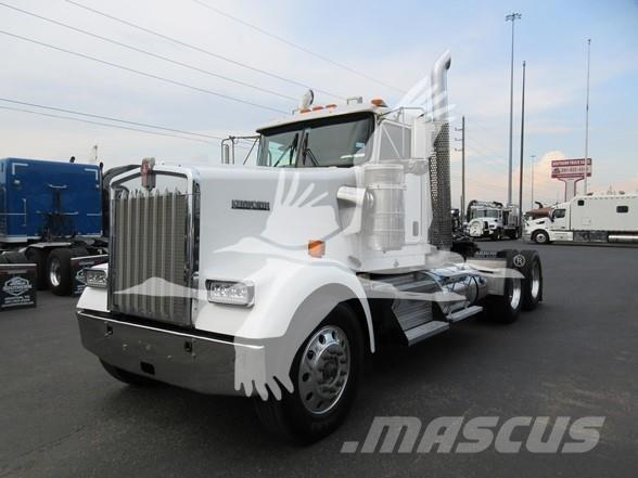 Kenworth W900L Tractores (camiões)