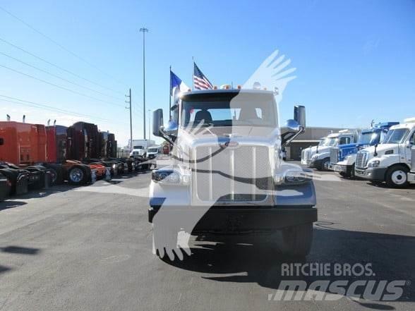 Peterbilt 567 Tractores (camiões)
