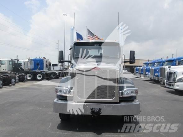 Peterbilt 567 Tractores (camiões)