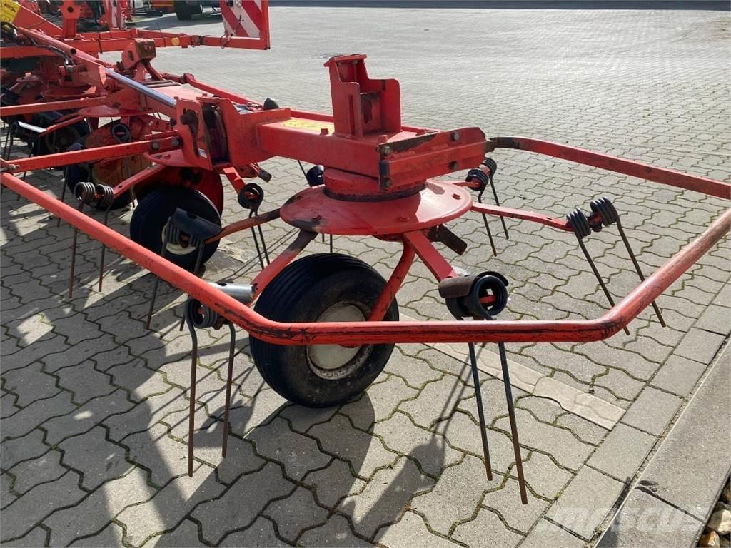Kuhn GF 8702 Ancinho virador