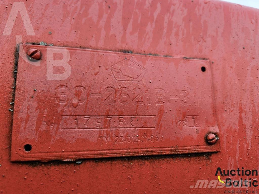  JUMZ EO-2621 Tratores Agrícolas usados