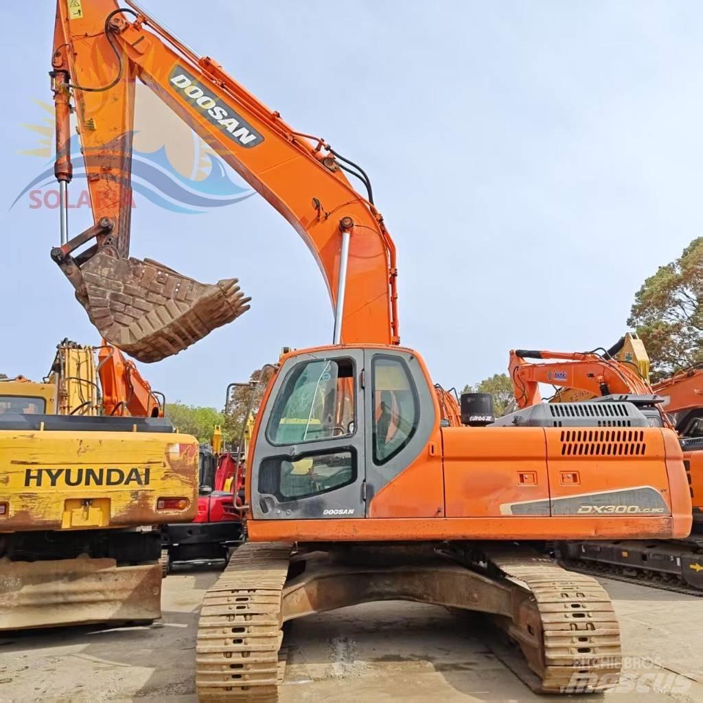 Doosan DX 300 LC Escavadoras de rastos