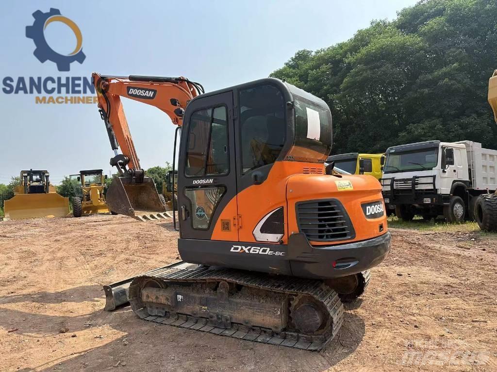 Doosan DX 60 Escavadoras de rastos