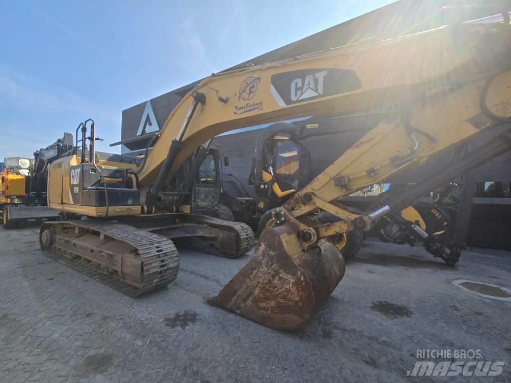 CAT 329 E LN Escavadoras de rastos