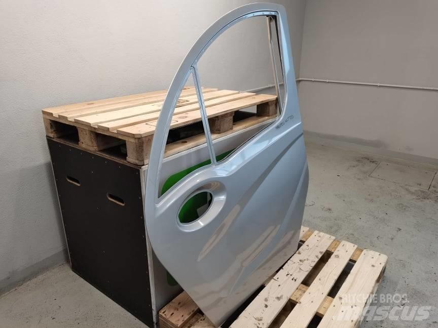 Manitou MLT 635 door Cabines e interior máquinas construção
