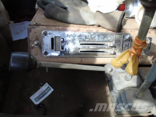 International 5070 Lâminas de neve e arados