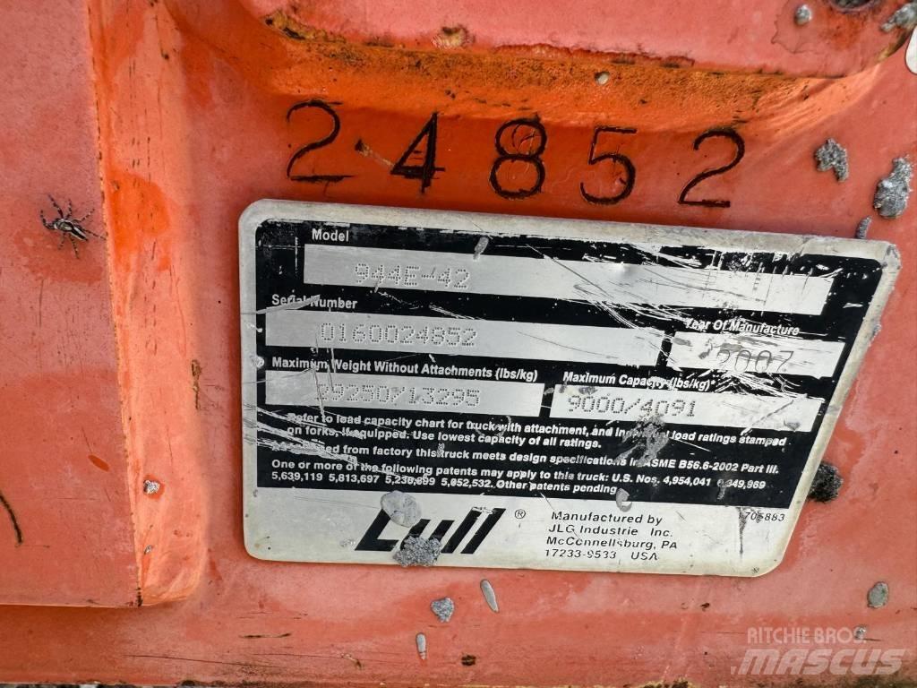 JLG 944 E-42 Manipuladores telescópicos
