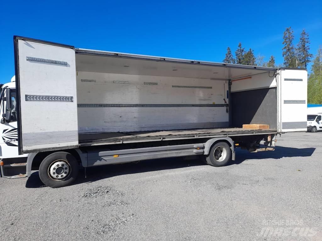 Mercedes-Benz Atego Camiões de caixa fechada